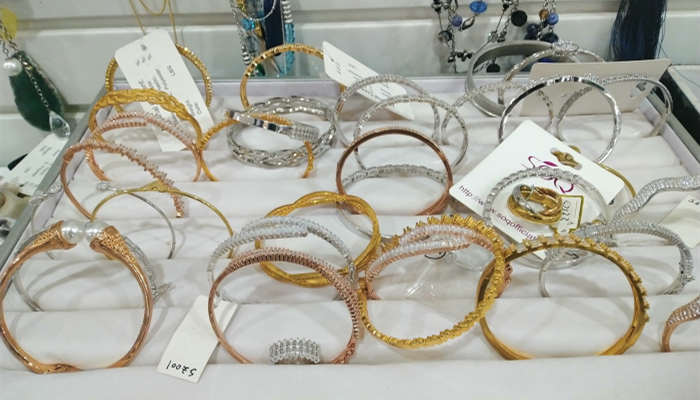 Best_Way_to_Store_Jewelry_to_Prevent_Tarnish